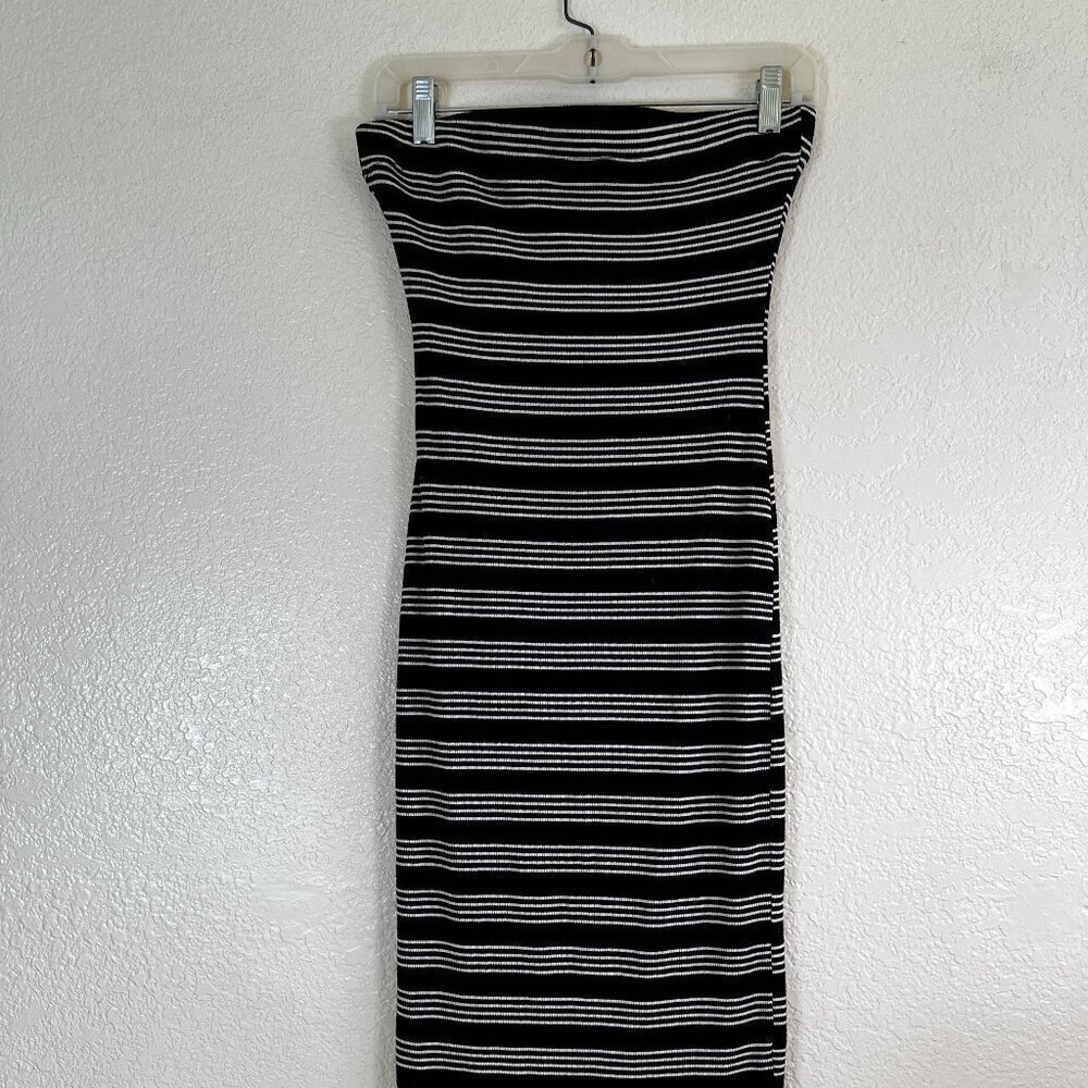d.n.a. Couture Strapless lined Bodycon Dress Black and white stripes Size Medium
